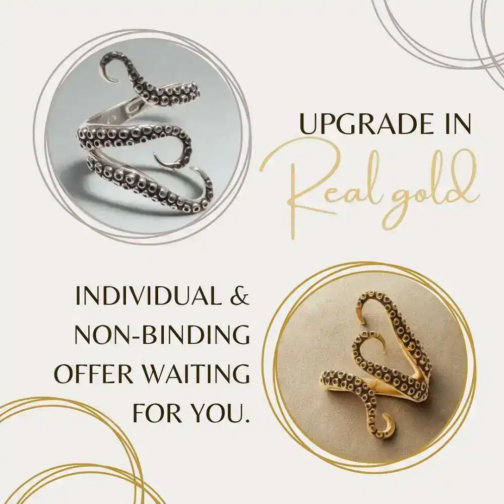 Old silver rings before and after gold plating - sustainable recycling instead of buying new.