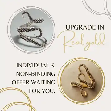 Old silver rings before and after gold plating - sustainable recycling instead of buying new.